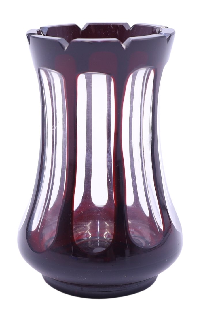 Wazonik zabytkowe szkło rubinowe Bohemia Glass zdjęcie 1