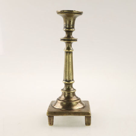 Zabytkowy świecznik z mosiądzu XIX w zdjęcie 4