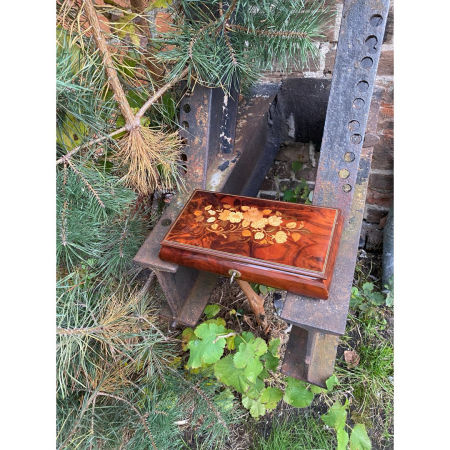 Inkrustowana SZKATUŁKA Sorrento Włochy zdjęcie 4